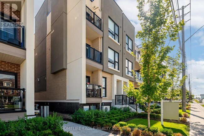 Building Photo - 8825-8825 Sheppard Ave E