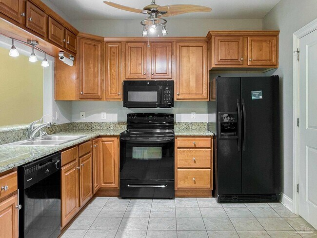 Foto del edificio - 6071 Valhalla Ave