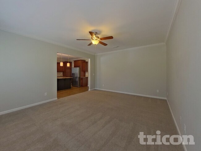 Building Photo - 703 Rook Rd