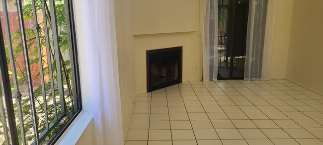 Foto del edificio - 5604 E 26th St