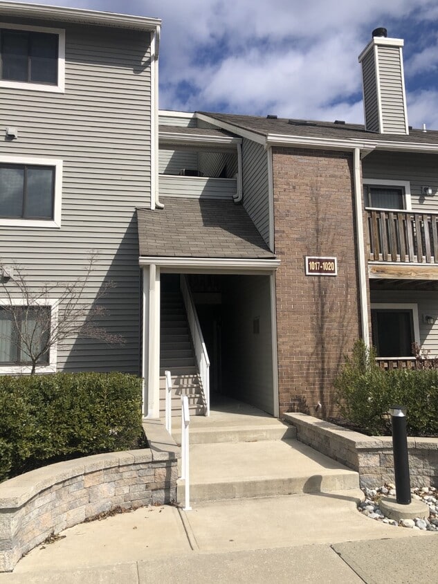 1019 Ravens Crest Dr, Princeton Meadows, NJ 08536 Condo for Rent in Princeton Meadows, NJ
