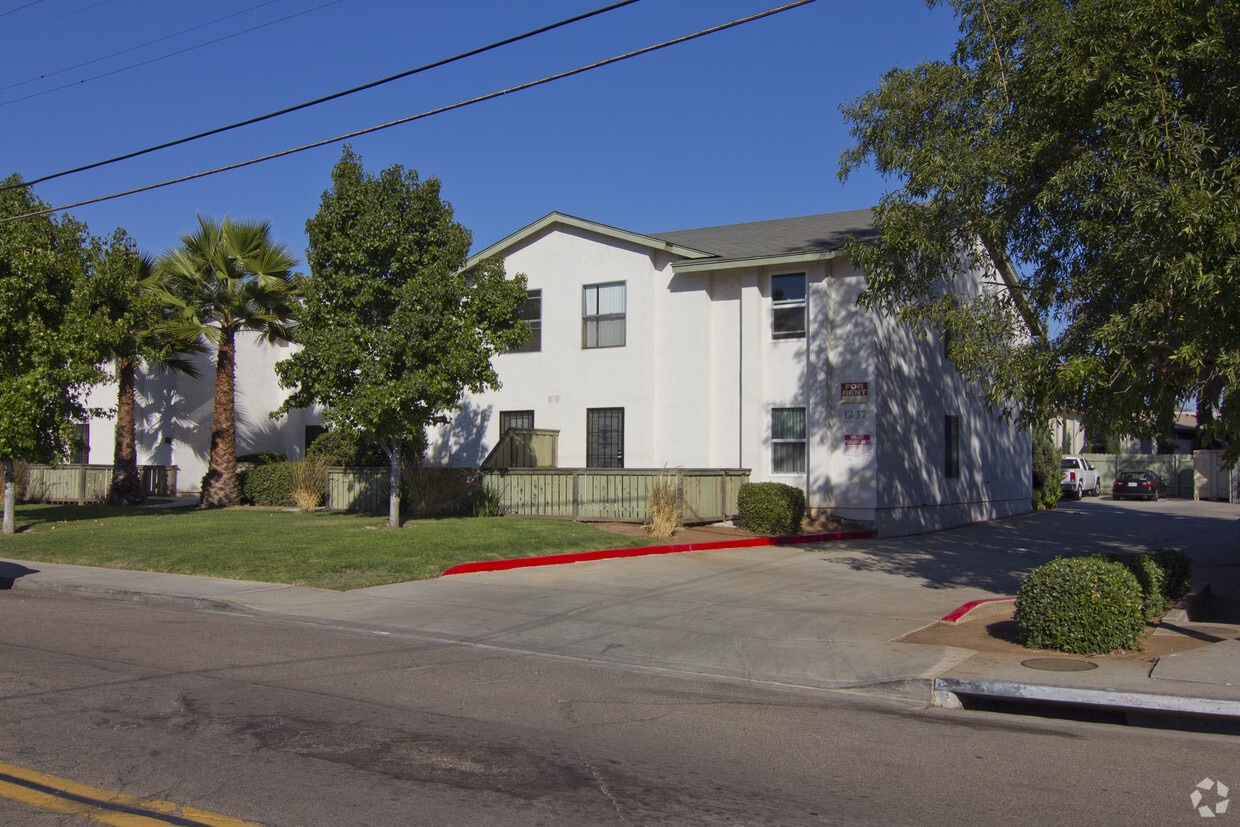 1237 Victor St, El Cajon, CA 92021 Apartments in El Cajon, CA