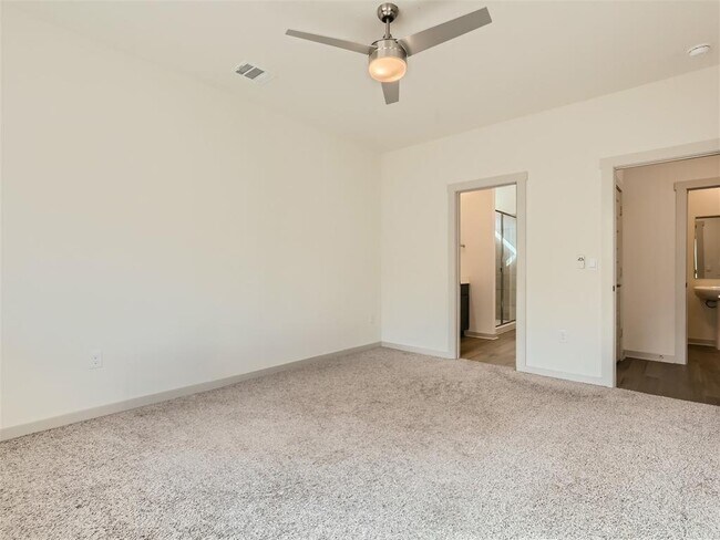 Building Photo - 8017 Linnie Ln