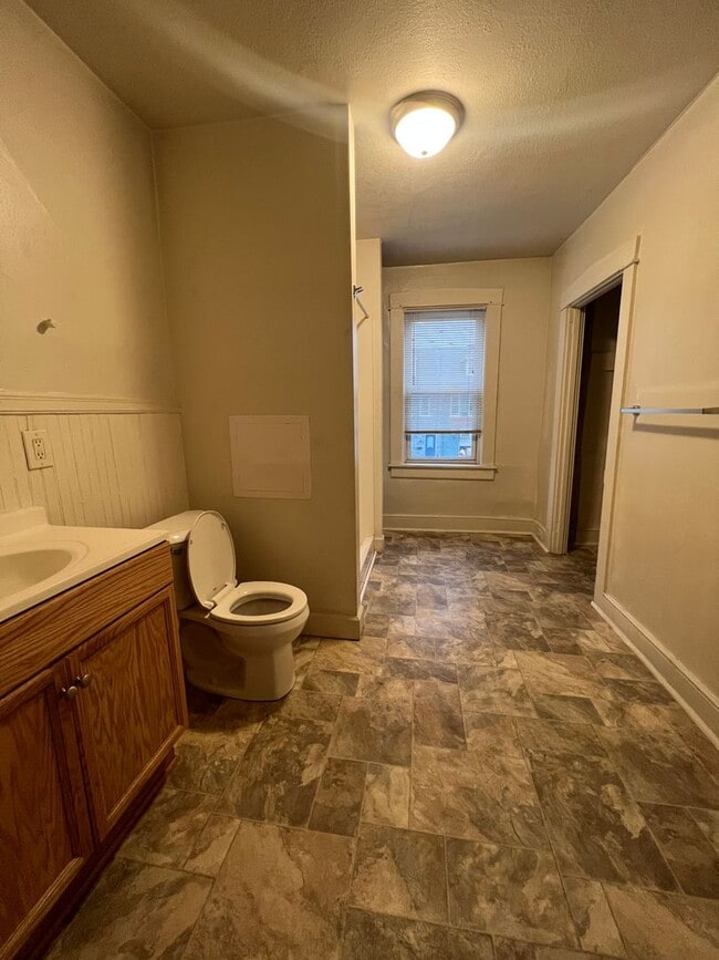 Foto del edificio - 605 High St