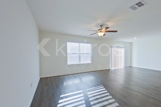 Foto del edificio - 32032 Katelin Cir