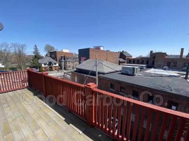 Foto del edificio - 77 Linwood Terrace