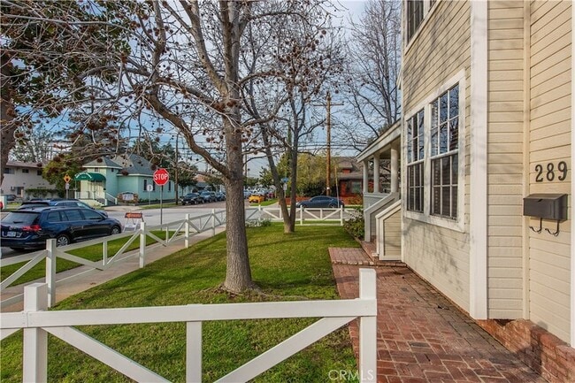 Foto del edificio - 289 N Cleveland St