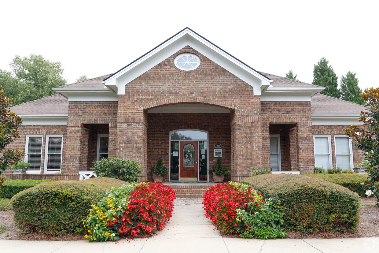 Brookstone Apartments Charlotte, NC