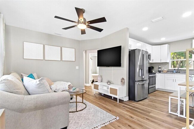 Foto del edificio - 5370 47th Ave N