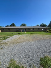 Building Photo - 2104 Hatcher Rd