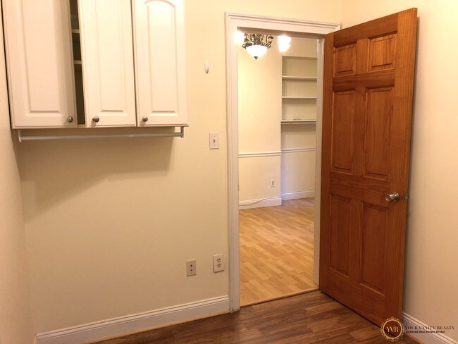 Foto del edificio - 236 E 77th St