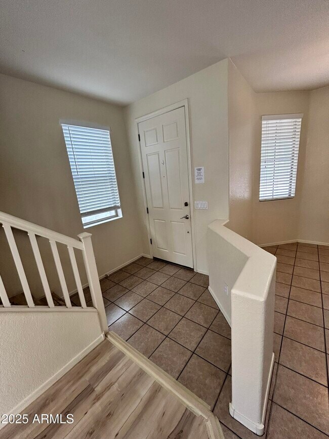 Building Photo - 3659 E Temecula Way