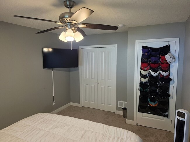 Foto del edificio - 14021 Cheshire Ln N