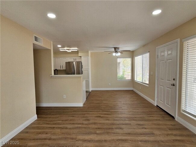 Building Photo - 5217 Caspian Springs Dr