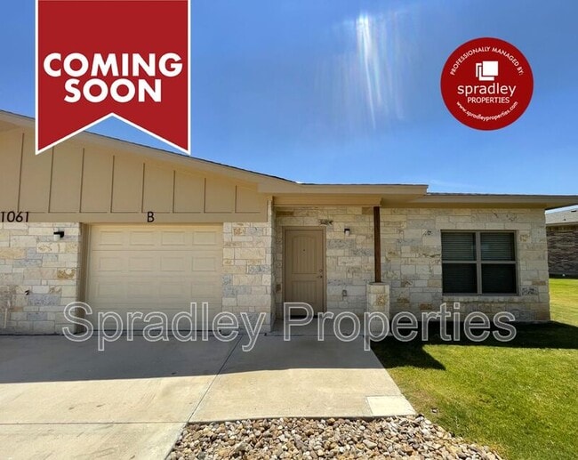 Building Photo - 1241 Jasmine Dr