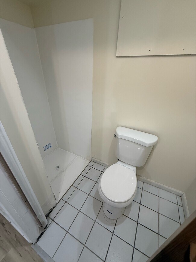 Foto del edificio - 1013 Celina Ave