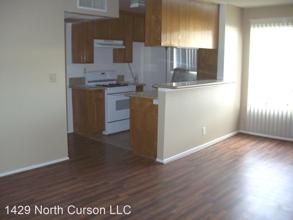 Building Photo - 1429 N Curson Ave