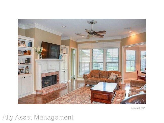 Building Photo - 4 br, 3 bath House - 2044 Bayou Bend Dr