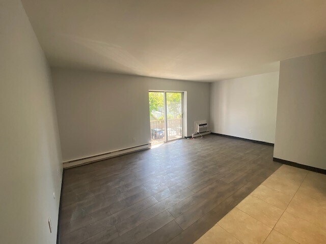 Foto del edificio - 368 Kinderkamack Rd