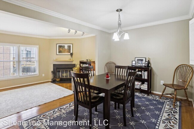 Building Photo - 3 br, 3 bath House - 11 Grove Ridge Ct