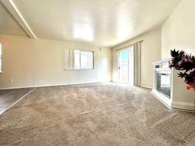 Foto del edificio - 727 60th St SE