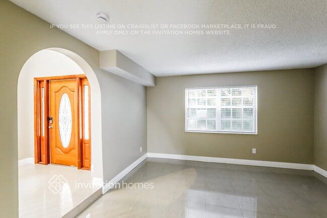 Building Photo - 15400 SW 59th St