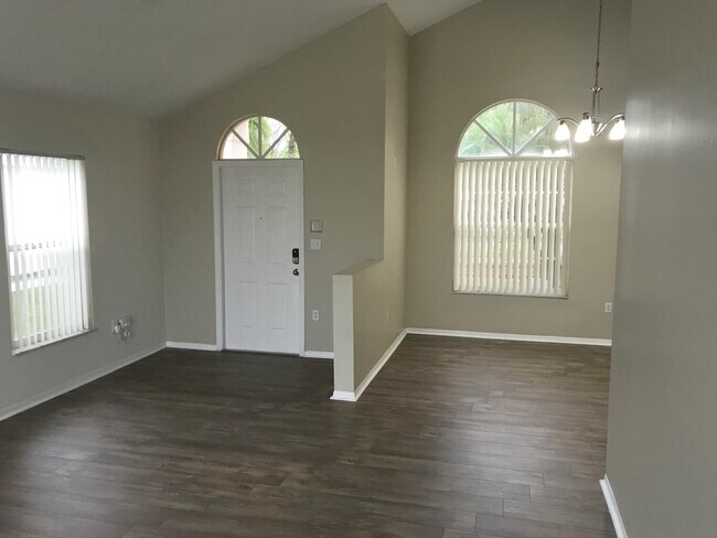 Building Photo - 1143 NW 175th Ave