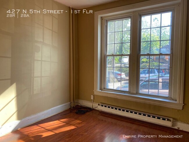 Building Photo - 427 N 5th St