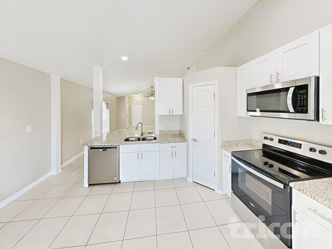 Building Photo - 6209 Cannoli Pl