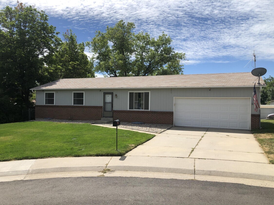 Foto principal - 11028 W Arizona Ave