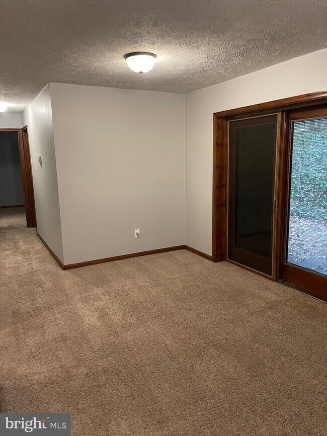 Foto del edificio - 23247 White Birch Ct