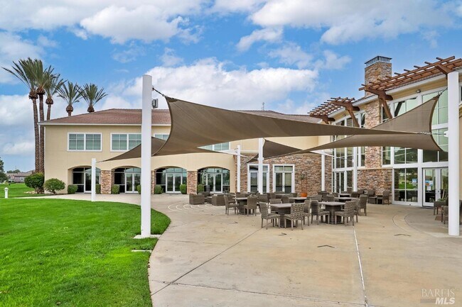 Foto del edificio - 150 Foxwood Ln