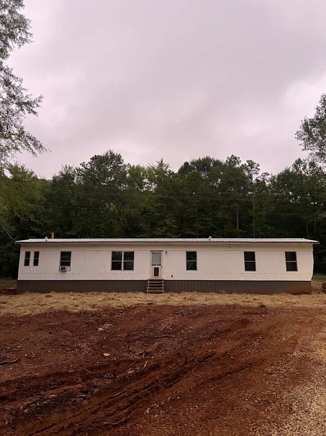 Foto del edificio - 3042 Brown Bridge Rd