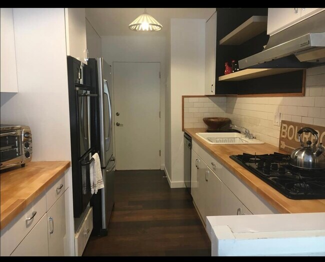 cocina - 9480 Charleville Blvd