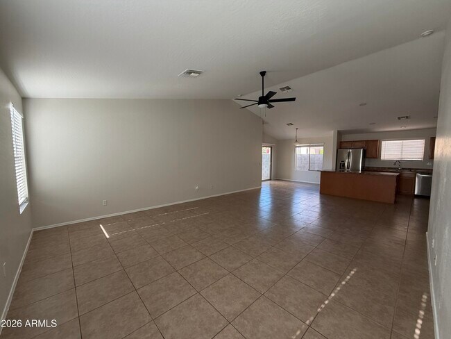 Foto del edificio - 13925 W Mauna Loa Ln