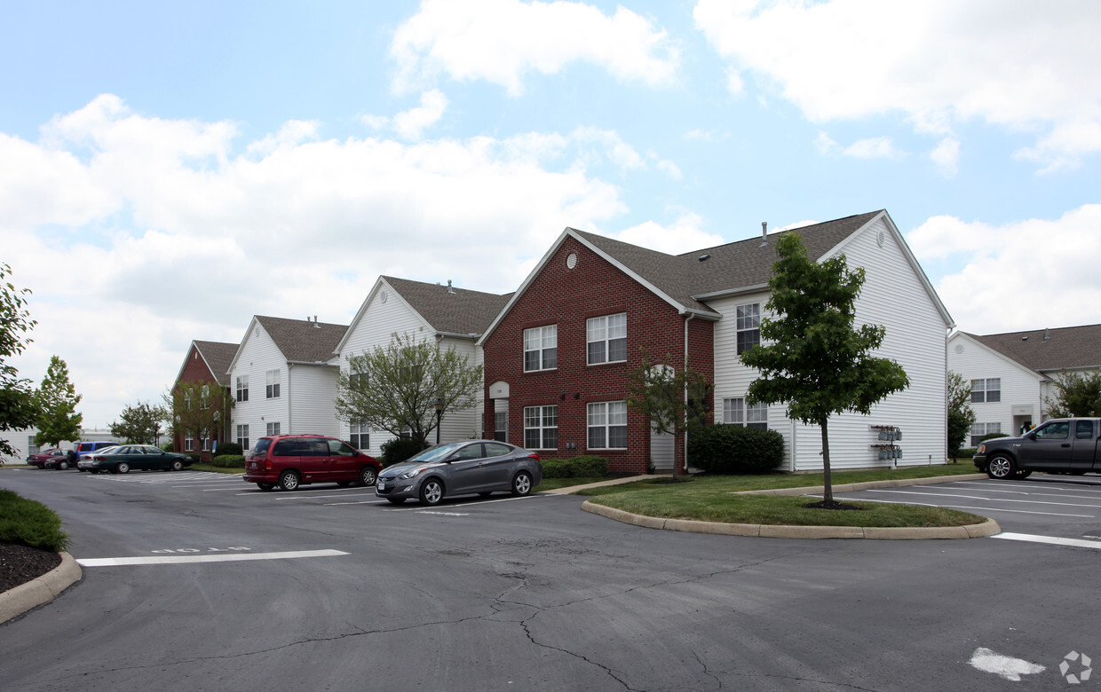 Primary Photo - Crosswinds Village Apartments