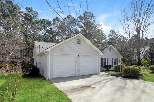 Building Photo - 122 Collins Dr