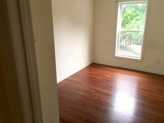 Foto del edificio - 355 Pearl St