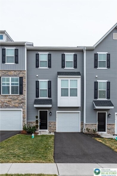 Foto del edificio - 4936 Brookside Ct