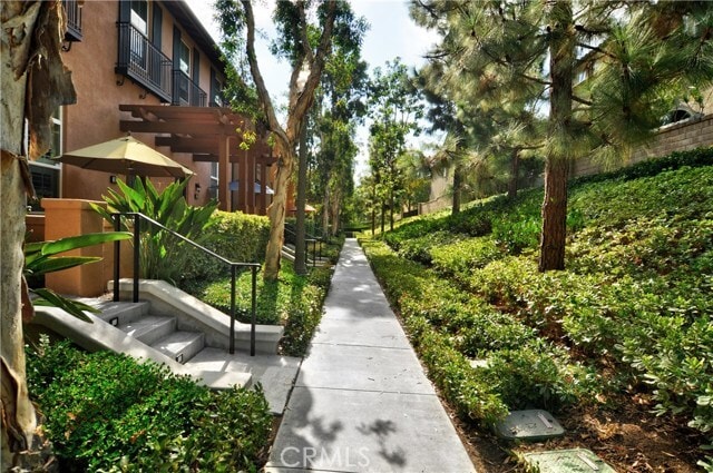 Foto del edificio - 165 Stepping Stone