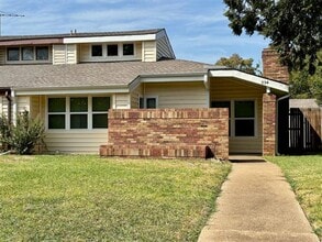 Building Photo - 534 Prairie Dell St