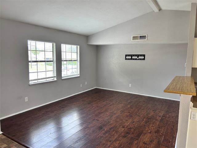 Foto del edificio - 7054 Pineberry Rd