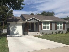 Building Photo - 3857 Gaspar Dr