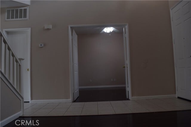 Building Photo - 132 Goldenrod Ave