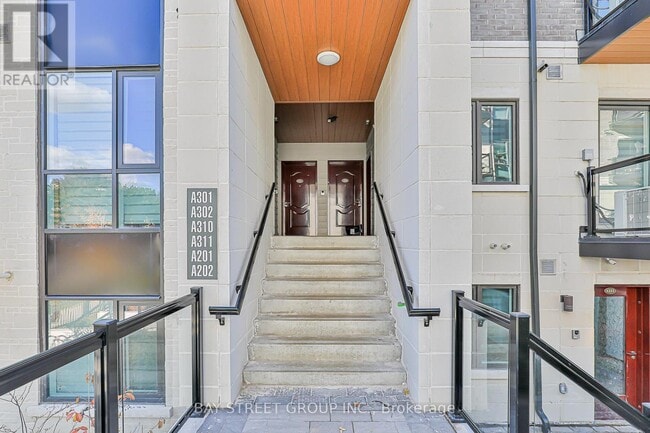 Building Photo - 3453 Victoria Park Ave