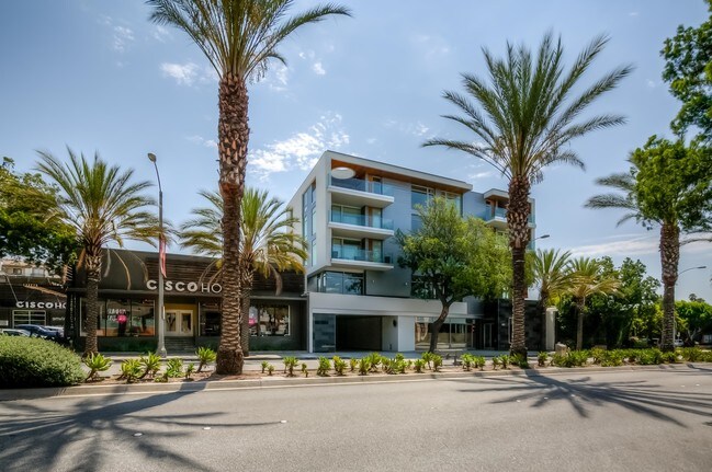 482 Arroyo Apartments Pasadena, CA