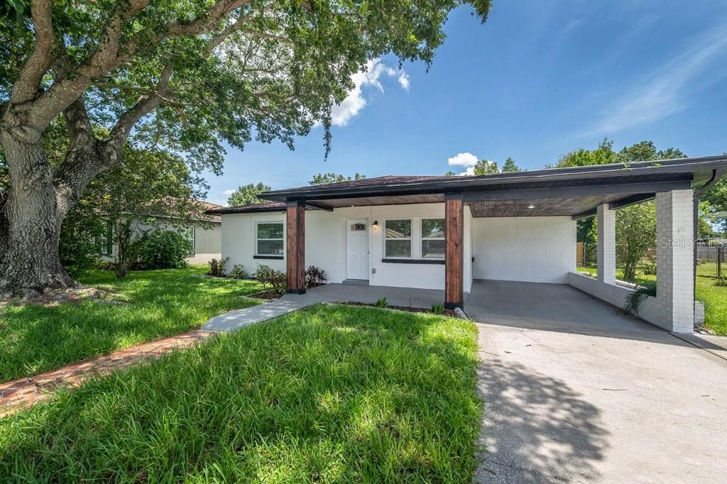 Foto principal - 3112 W Cypress St