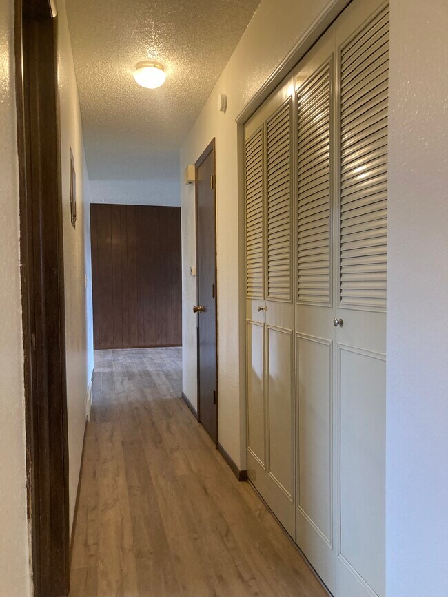 Foto del edificio - 1831 E 16th St