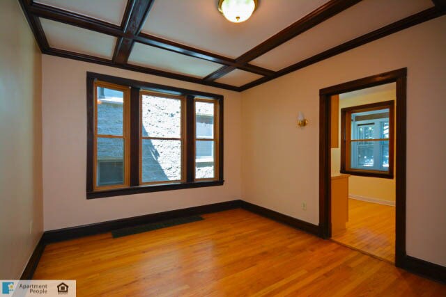 Building Photo - 1636 W Berwyn Ave