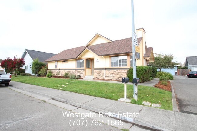 Foto del edificio - 1439 Morning Glory Dr